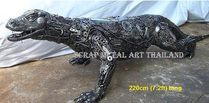Komodo Dragon statue for sale, life size metal Dragon sculpture - Scrap Metal Animal Art from Thailand