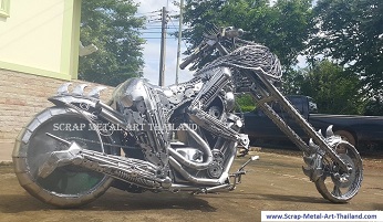 Ladychopper fantasy bike - life size Superbike metal art from Thailand