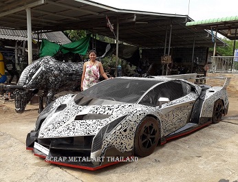 Lamborghini Veneno replica - Life Size supercar metal art from Thailand
